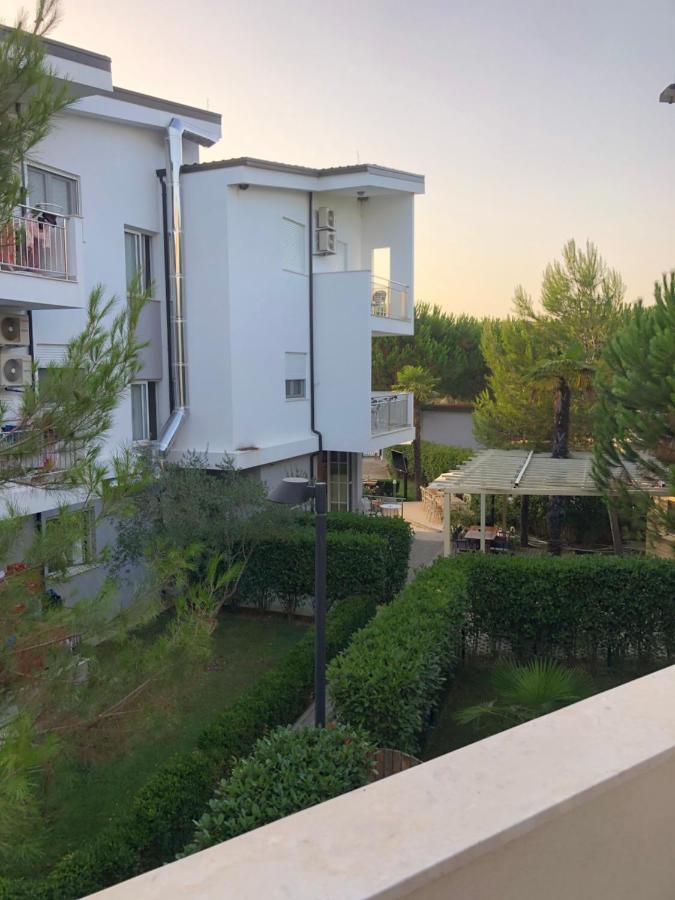 Rezidenca Primavera Apartments Дуррес Екстер'єр фото